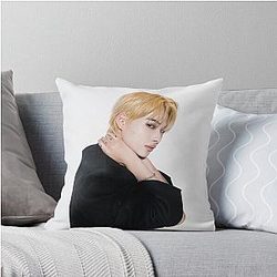 Ni Ki Nishimura Riki ENHYPEN Throw Pillow