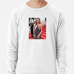 Breakout Actress Ester Exposito Sweatshirts