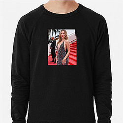 Breakout Actress Ester Exposito Sweatshirts