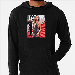 Breakout Actress Ester Exposito Hoodies
