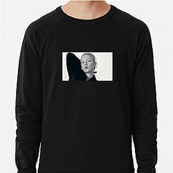 Red Carpet Queen Ester Exposito Sweatshirts