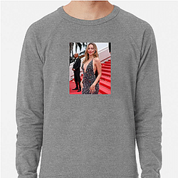Breakout Actress Ester Exposito Sweatshirts