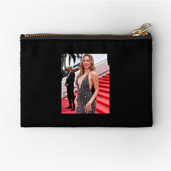 Breakout Actress Ester Exposito Zipper Pouches