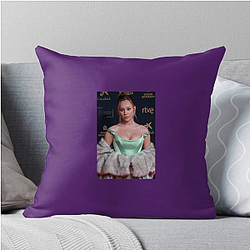 Hollywood Starlet Ester Exposito Pillows Cover