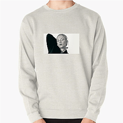 Red Carpet Queen Ester Exposito Sweatshirts