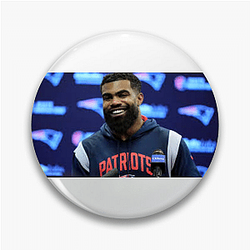Fans Mock Ezekiel Elliott Pins