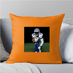 Clutch Performer Ezekiel Elliott Pillows Cover