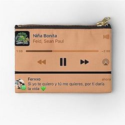 PRETTY GIRL T-shirt by Feid Sean Paul Pouch