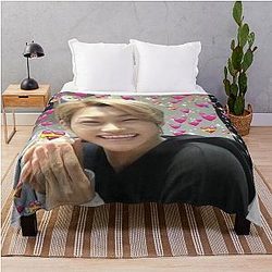 Felix Heart Meme Blanket
