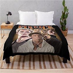 Vintgae Finnick Odair Throw Blanket