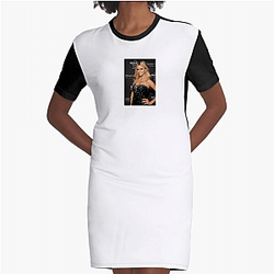 The Flagrant often features celebrity and comedian guests The Flagrant Dresses