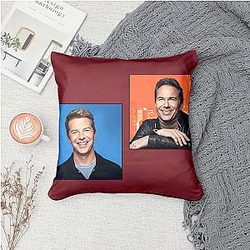 Fly On The Wall LA 2301 - Interviews with famous comedians and former cast Fly On The Wall Pillows Cover