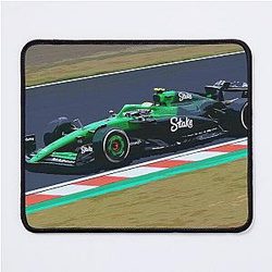 Gabriel Bortoleto racing his 2025 F1 car at Suzuka during the Japanese Grand Prix Mouse Pad