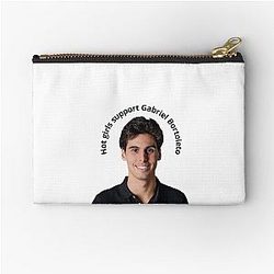 Hot girls support Gabriel Bortoleto Pouch