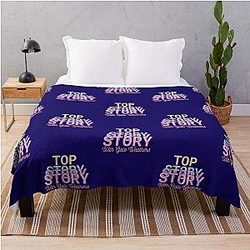 Scream with Gale Weathers Pastel Throw Blanket