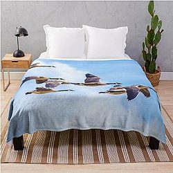 Canada Geese Throw Blanket