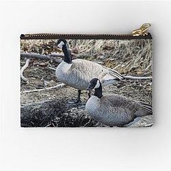 Canada Geese Pouch