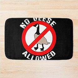Canadian Goose Bath Mat