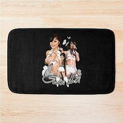 Sexy Posing Glorilla Essential T-Shirt Bath Mat