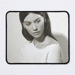 Gracie Abrams high quality poster mouse pad