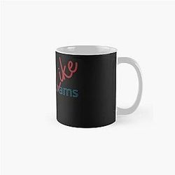 Gracie Abrams Feels Like a Classic Mug