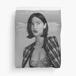 Gracie Abrams Duvet Cover