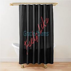 Gracie Abrams Feels Like a Shower Curtain