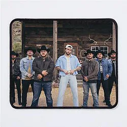 Bad Bunny - Un x100to Song Cover Grupo Frontera Mouse Pad