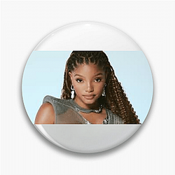 Style Icon Halle Bailey Pins