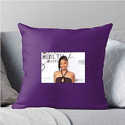 Legendary Actress Halle Bailey Pillows Cover