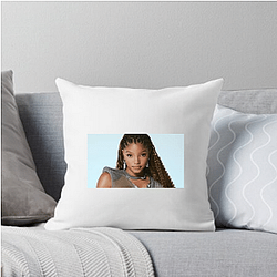 Style Icon Halle Bailey Pillows Cover