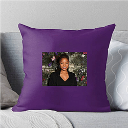 Leading Lady Halle Bailey Pillows Cover