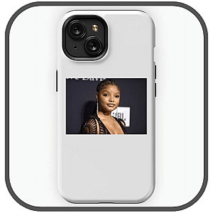 Halle Bailey Cases