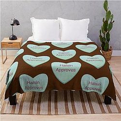 Halsin Approves Valentine's Heart Candy Throw Blanket