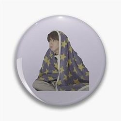 Small Han Jisung with a Pin