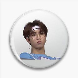 Han Jisung Serious Pin