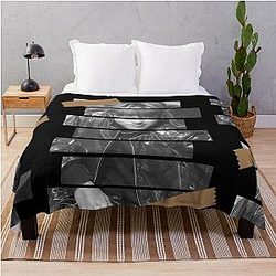 Han Jisung Stray Kids Korean K-Pop Monochrome Stripe Design Throw Blanket