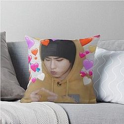 Stray Kids Han Jisung Throw Pillow