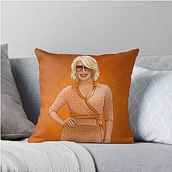 Hannah Waddingham 25 Throw Pillow Cover
