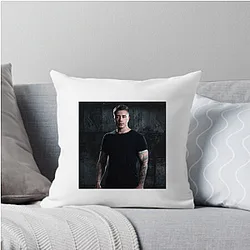 Music Producer Headhunterz Pillows Cover