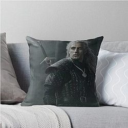 Henry Cavill Classic Throw Pillow