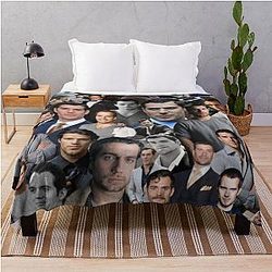 Henry Cavill Throw Blanket