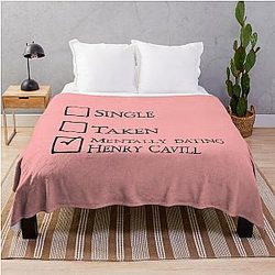 Mentally Dating Henry Cavill Throw Blanket