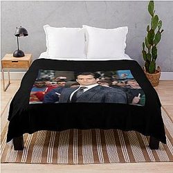 Henry Cavill Red Carpet Portrait Elegant Classic Art Throw Blanket