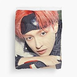 Ateez Hongjoong Duvet Cover removable needs. 
Ateez Hongjoong duvet cover