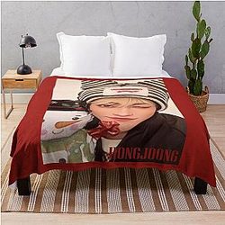 Ateez Christmas Hongjoong Throw Blanket