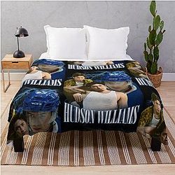 Hudson Williams Retro Style Throw Blanket