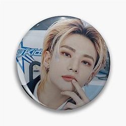 Stray Kids Hyunjin Pin