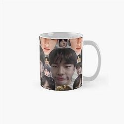 Hyunjin Stray Kids Meme Classic Mug