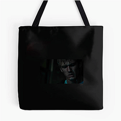 I Am Number Four features nine aliens I Am Number Four Bags